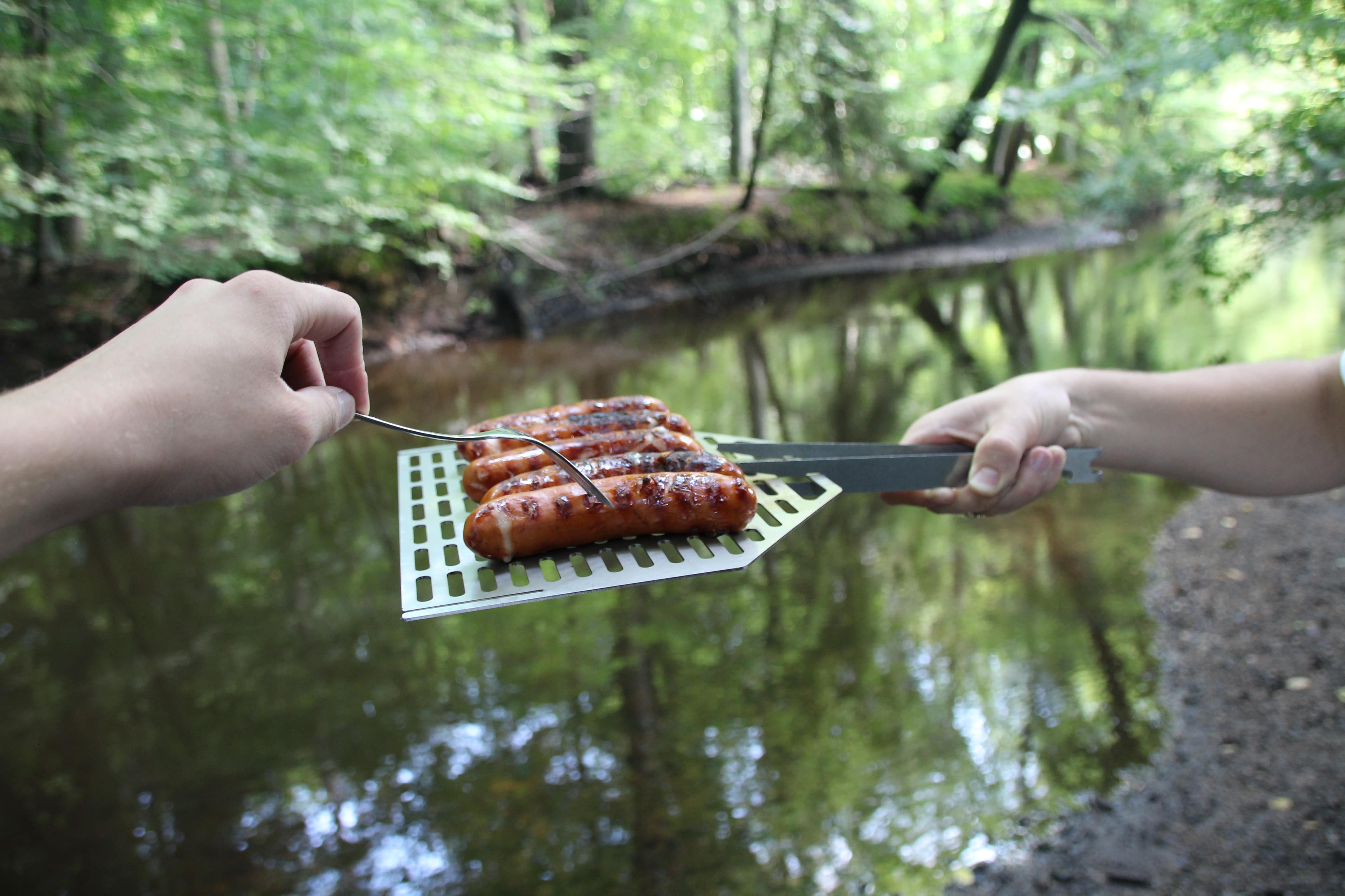 Multifunktionale Grillzange