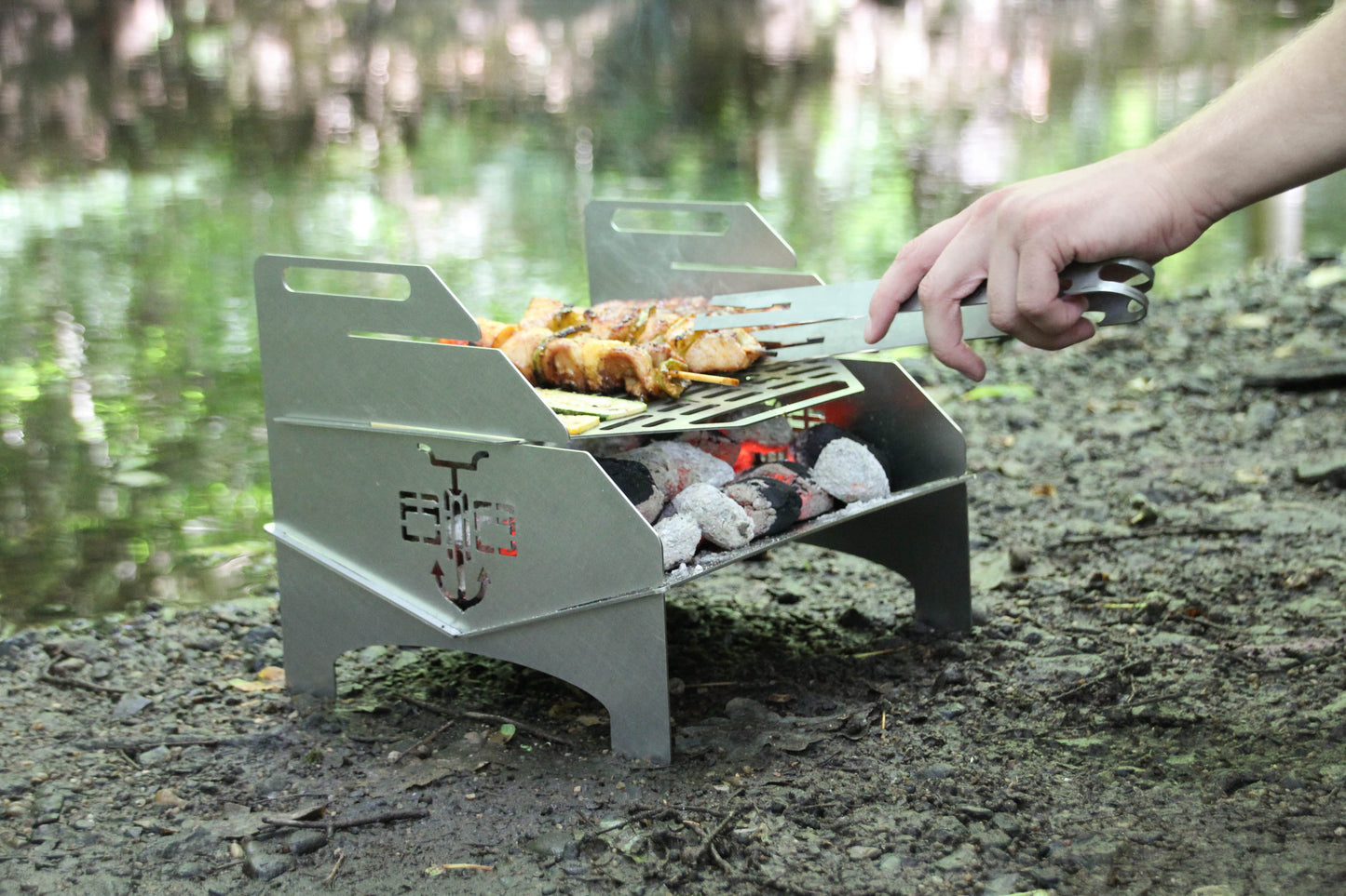 LASTENANKERxGRILL – Der mobile Premium-Grill für unterwegs